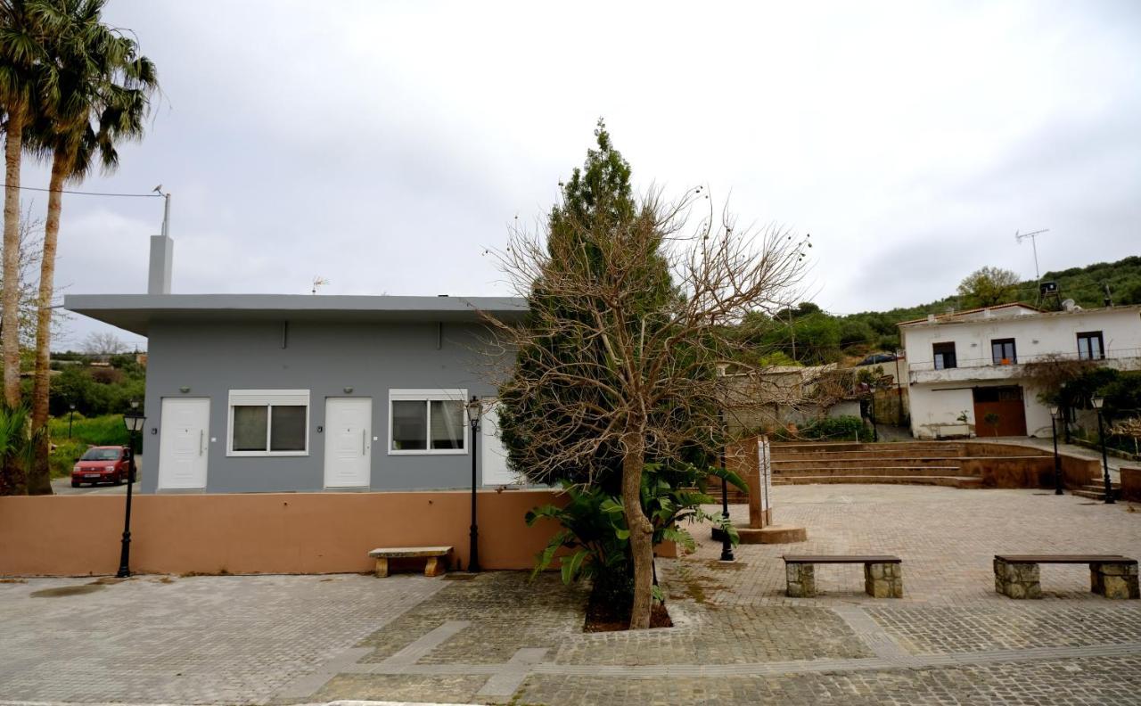Erinaki Apartments Kíssamos Exteriör bild